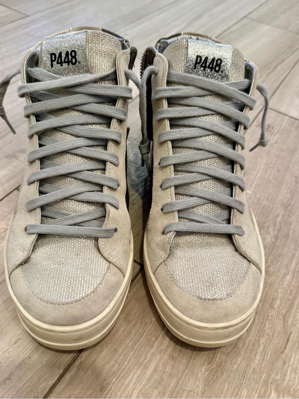 P448 Women’s light Gray with sparkles and bronze High-Top Sneakers
